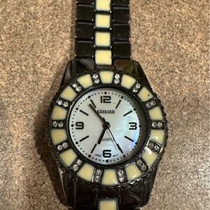 Elegant Black and Cream Watch - kessaris